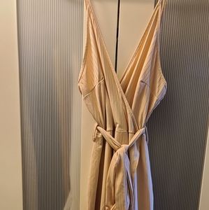 PrettyLittleThing Maxi Dress
